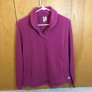 Butter long sleeve fleece, size medium